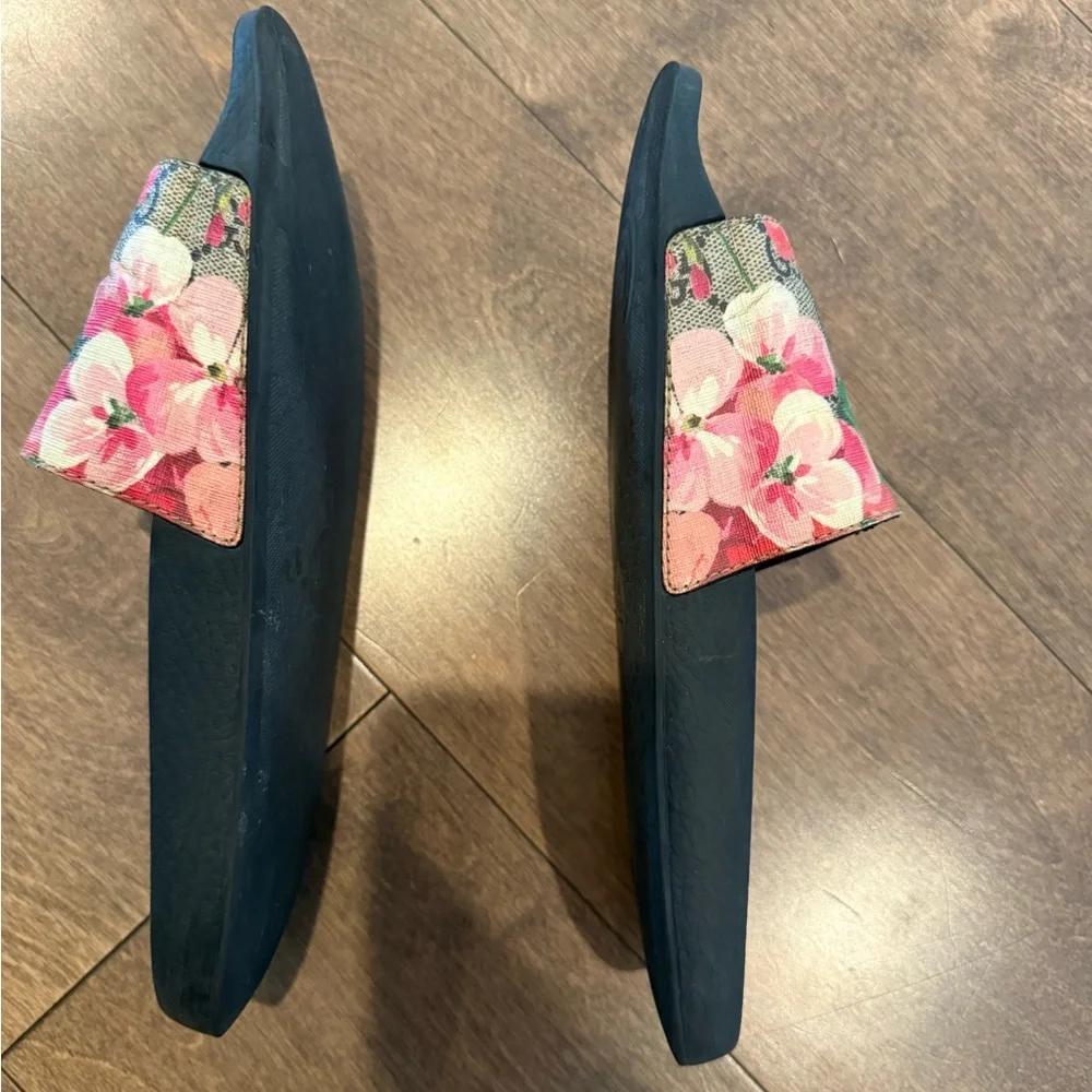 Gucci GG Blooms Supreme-canvas slides